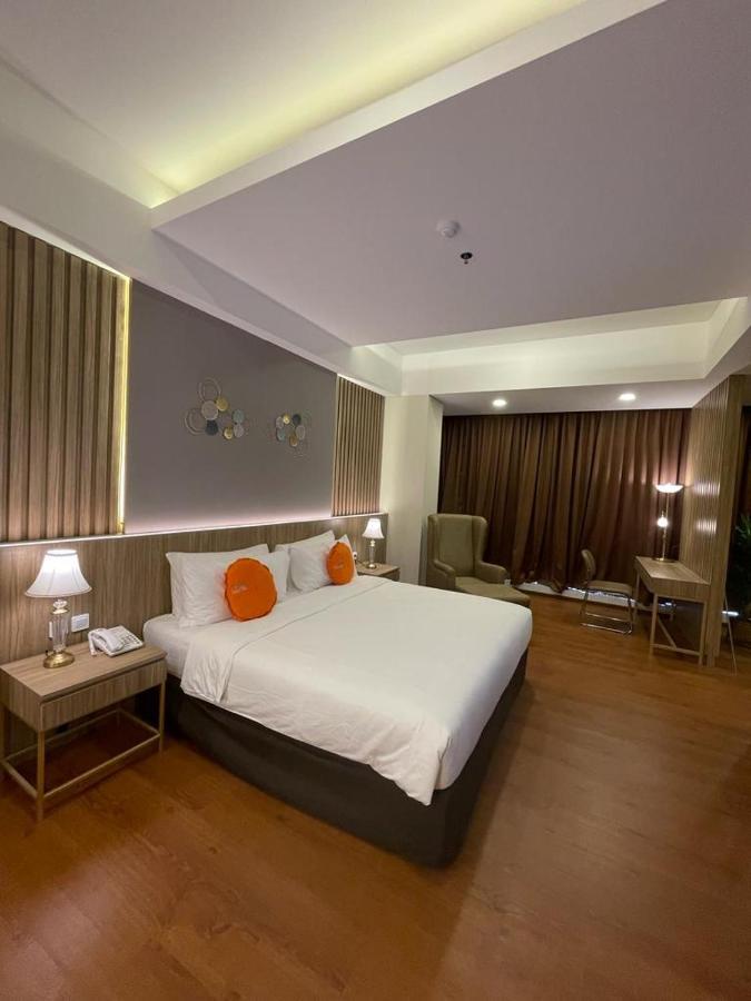 Grand G7 Hotel Pasar Baru Джакарта Экстерьер фото